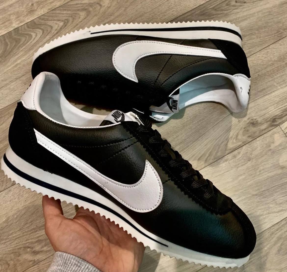 Zapatillas Nike Cortez negras