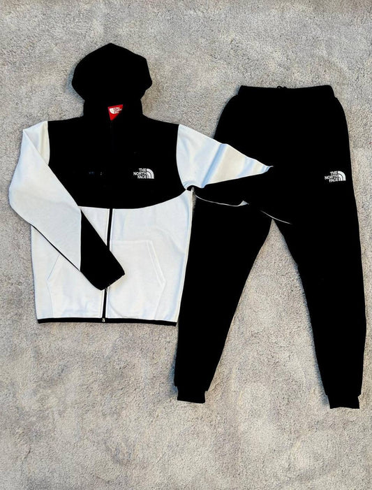 Chándal The North Face "Baja calidad"