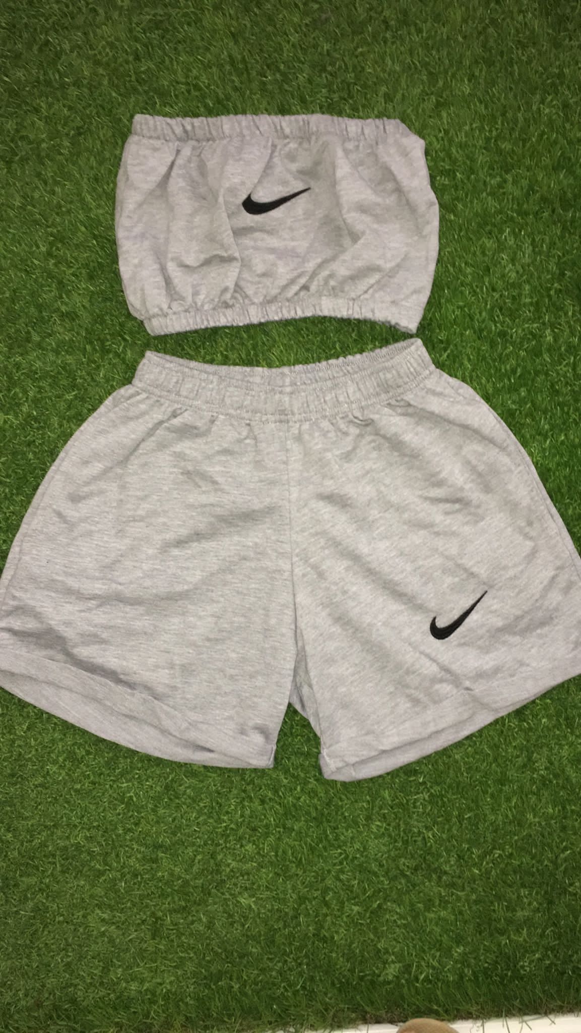 Conjunto Chica "Baja calidad"